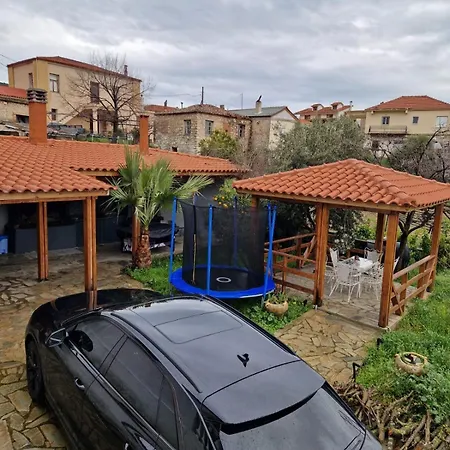 Quiet Village Escape With Bbq, Garden *
